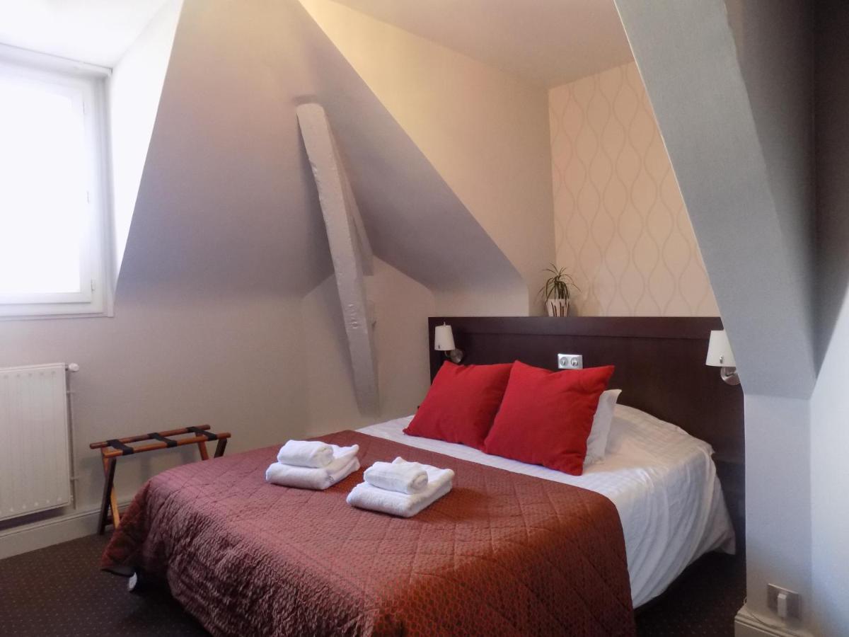 Logis Hotel La Breche - Restaurant Berthelot Αμπουάζ Εξωτερικό φωτογραφία
