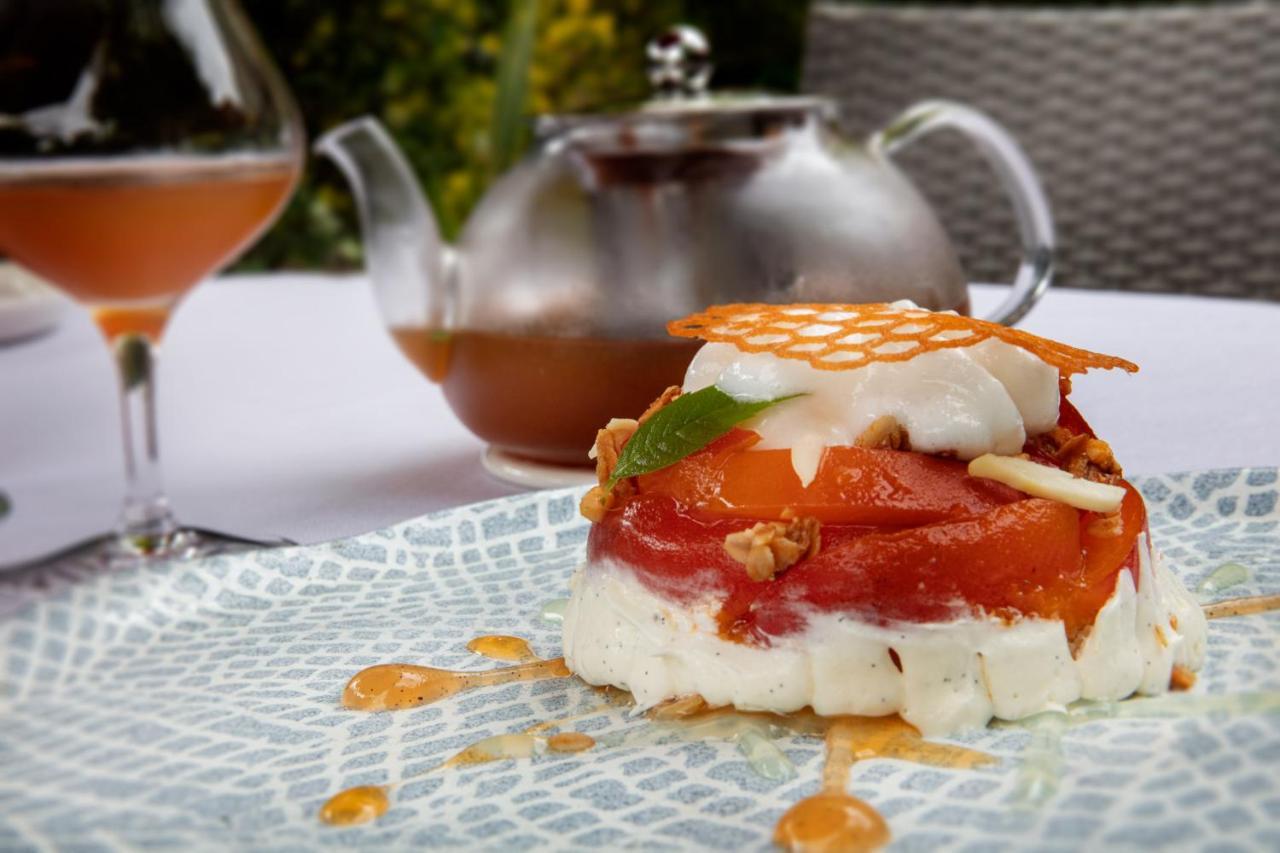 Logis Hotel La Breche - Restaurant Berthelot Αμπουάζ Εξωτερικό φωτογραφία