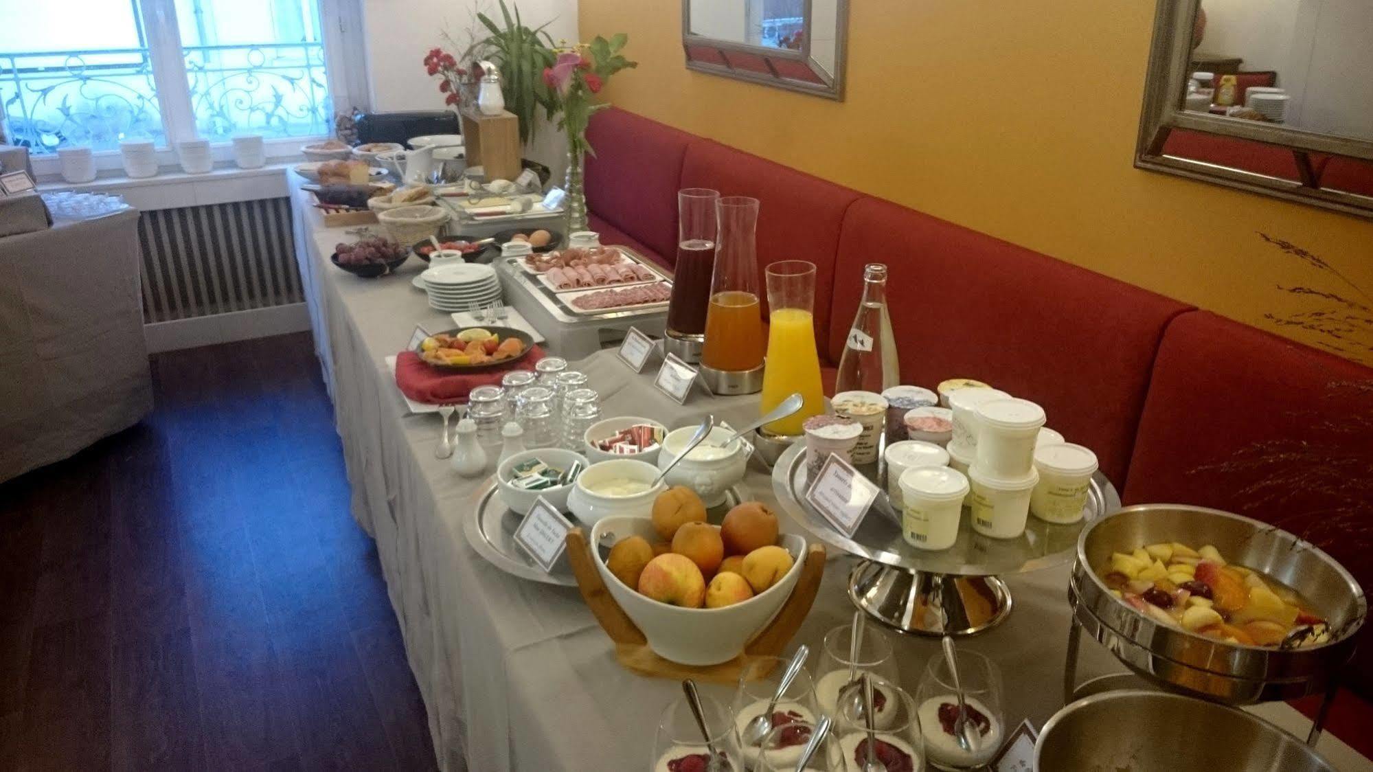Logis Hotel La Breche - Restaurant Berthelot Αμπουάζ Εξωτερικό φωτογραφία
